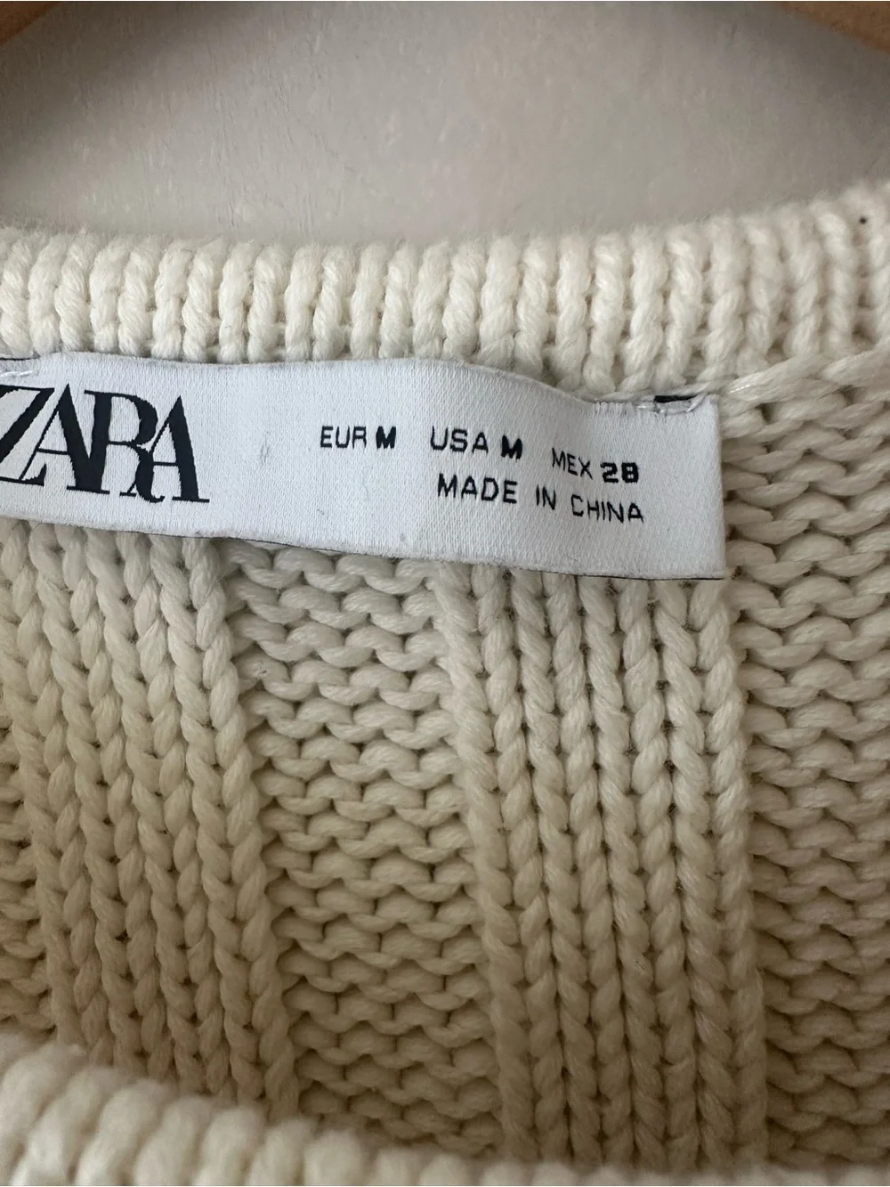 ZARA CREAM KNIT CROP TOP W/ DRAW STRING AT HEM DISTRESSED CAPPED SLEEVES SZ M - Picture 7 of 7